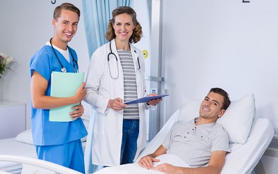 Находится под круглосуточным врачебным наблюдением – Квинмед Находится под круглосуточным врачебным наблюдением – Квинмед